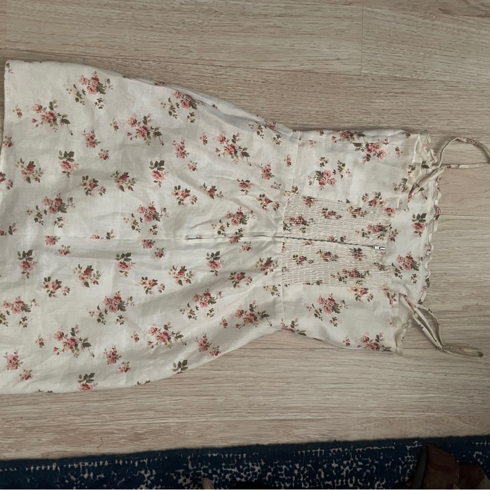 Reformation Floral Lace-Up Dress in Cream and Pink - Picture 4 of 4